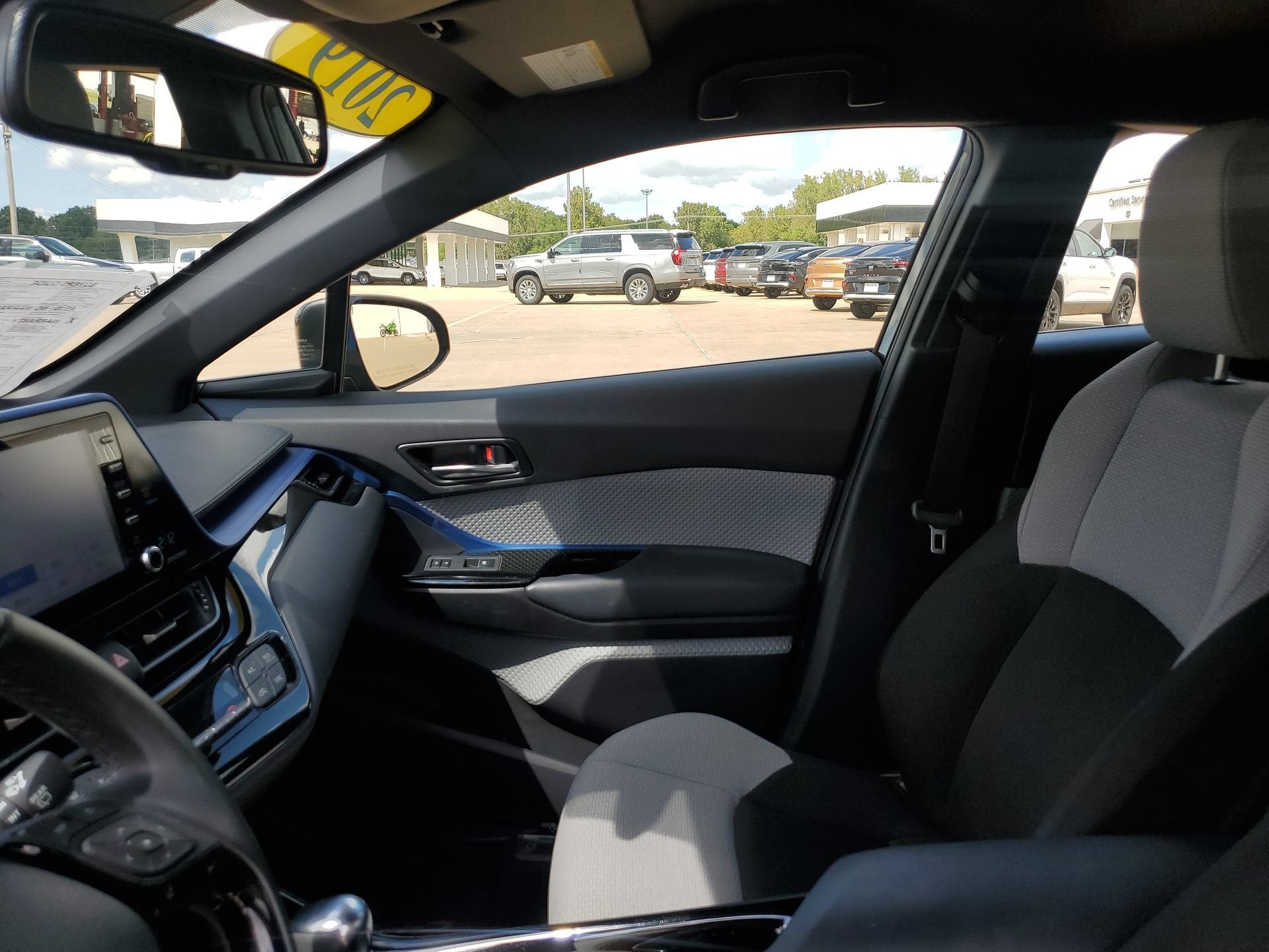 2019 Toyota C-HR XLE