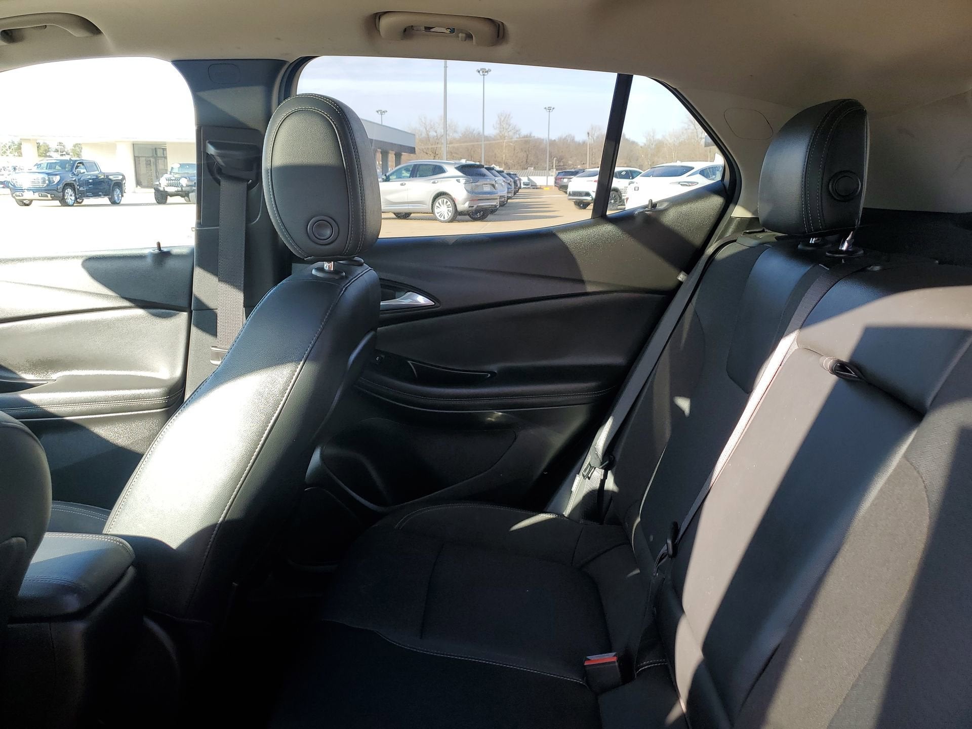 2020 Buick Encore GX Select